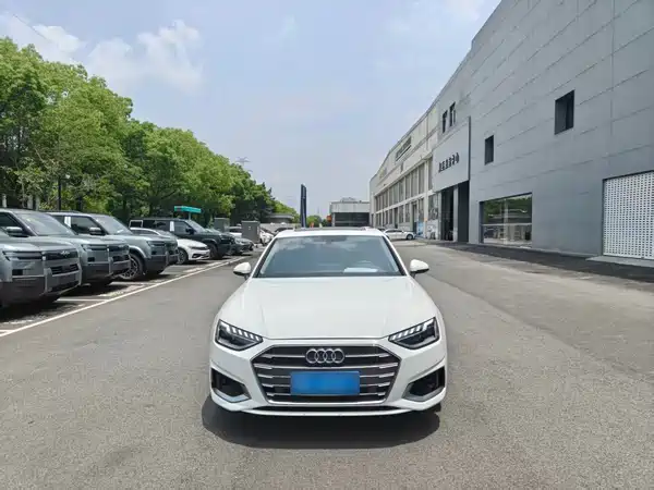 Audi A4L 2022