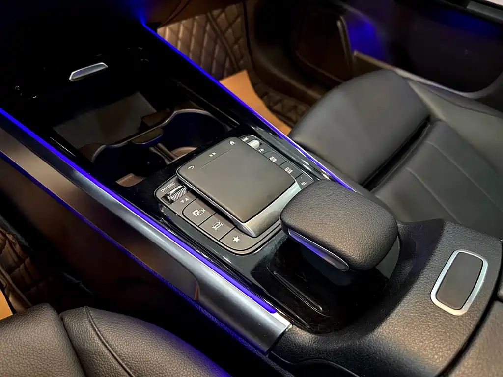 Mercedes-Benz GLB 2020 — фото 13