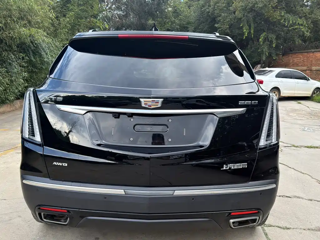 Cadillac XT5 2021 — фото 13