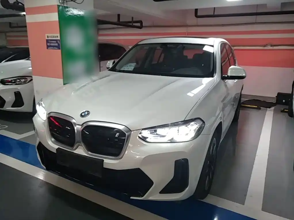 BMW iX3 2024 — фото 2