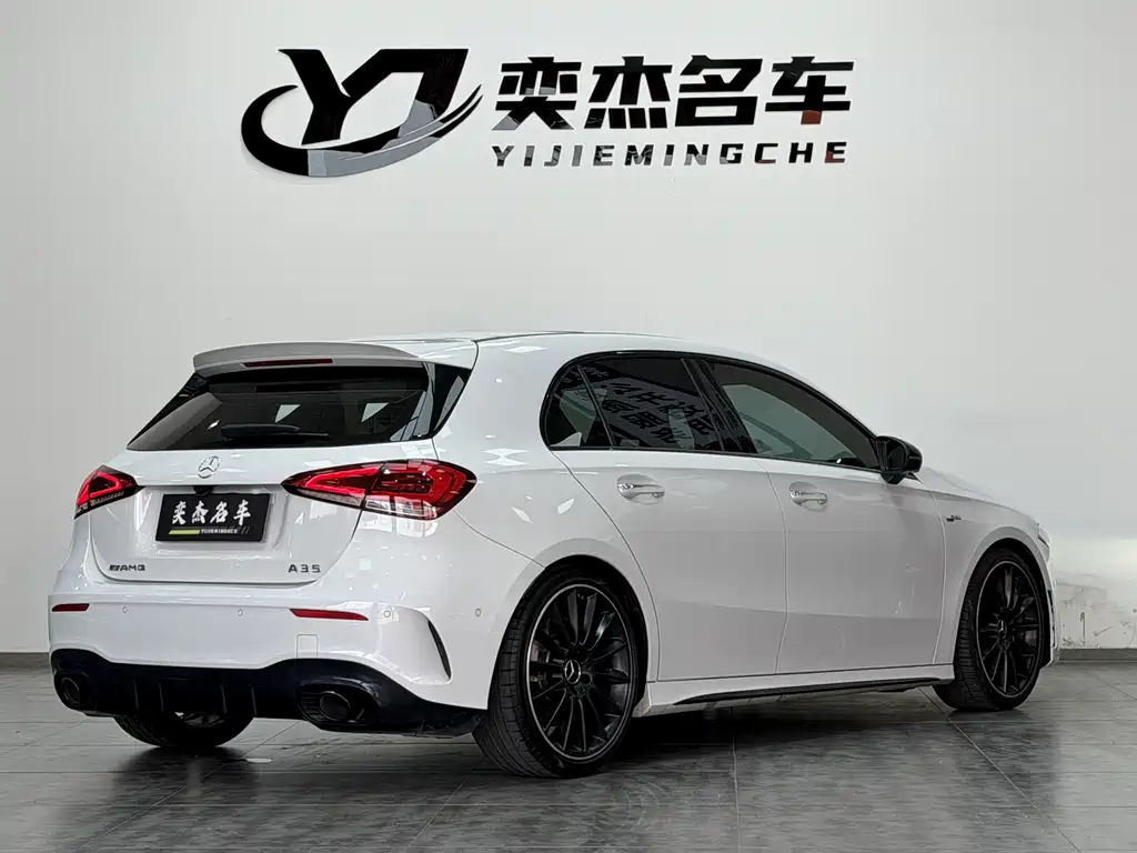 Mercedes-Benz A-Class AMG 2020 — фото 9