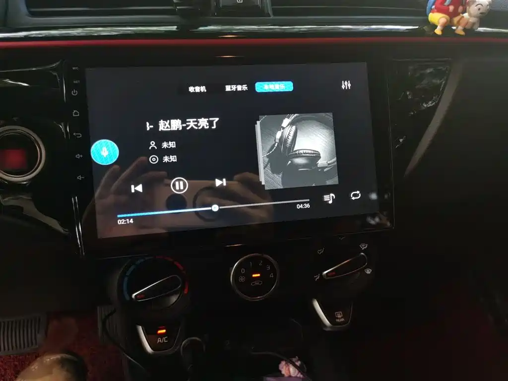 Kia KX Cross 2018 — фото 6