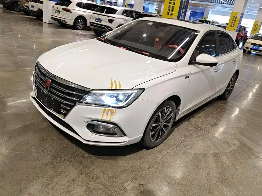 Roewe i5 2020