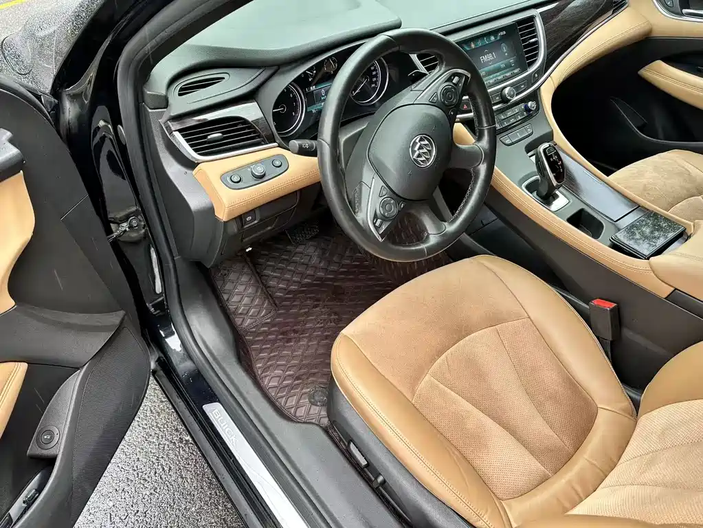 Buick LaCrosse 2017 — фото 13