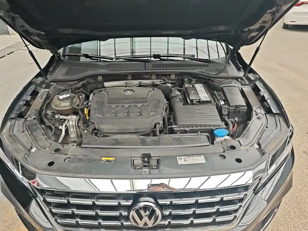 Volkswagen Passat 2019 — фото 20