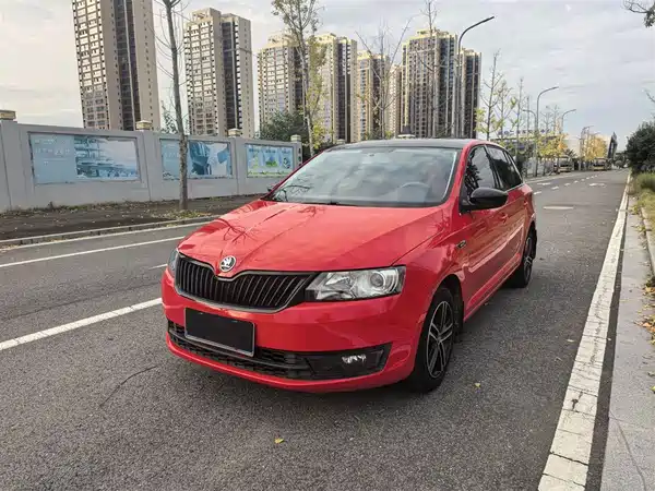 Skoda Rapid Spaceback 2016