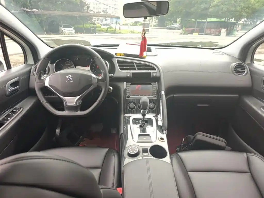 Peugeot 3008 2016 — фото 10