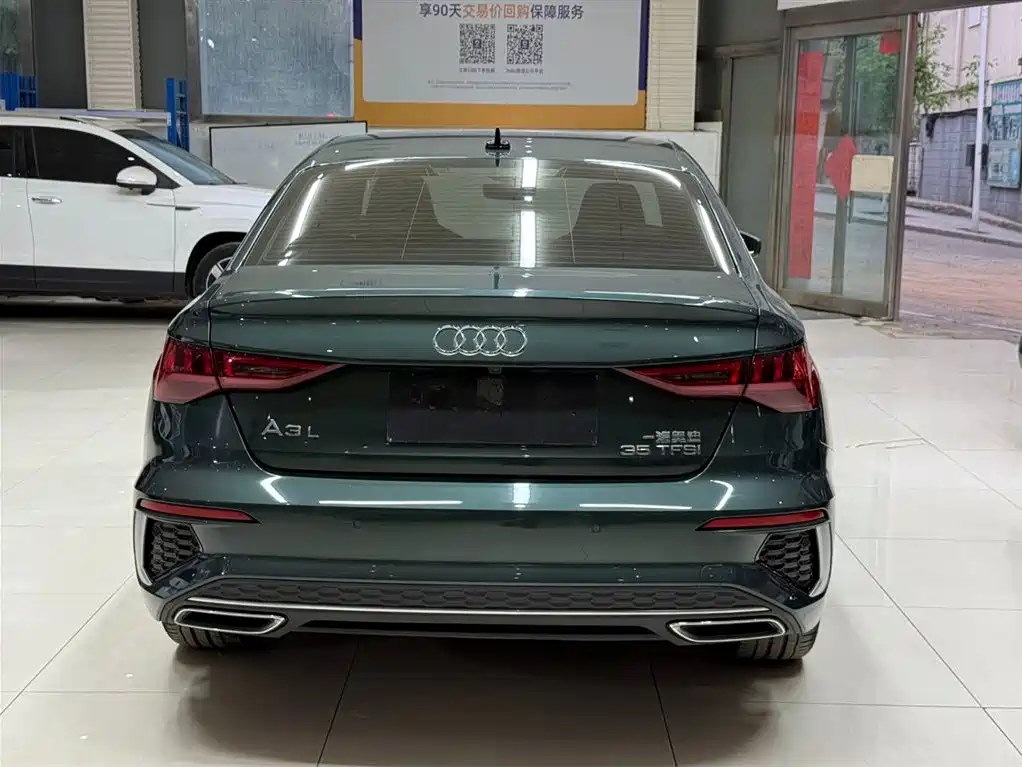 Audi A3 2022 — фото 5
