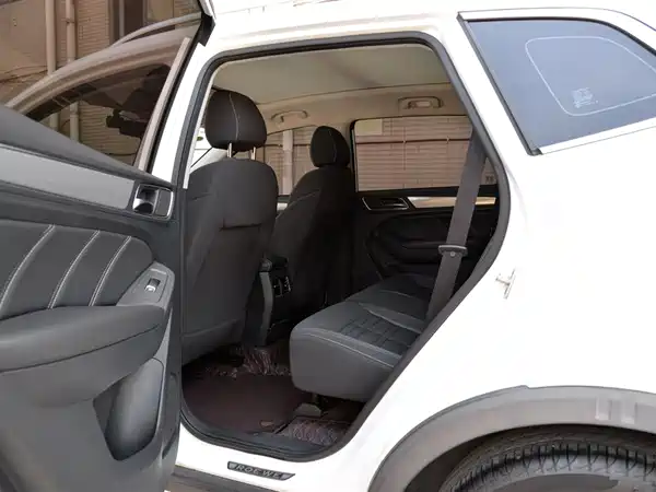 Roewe RX5 2020