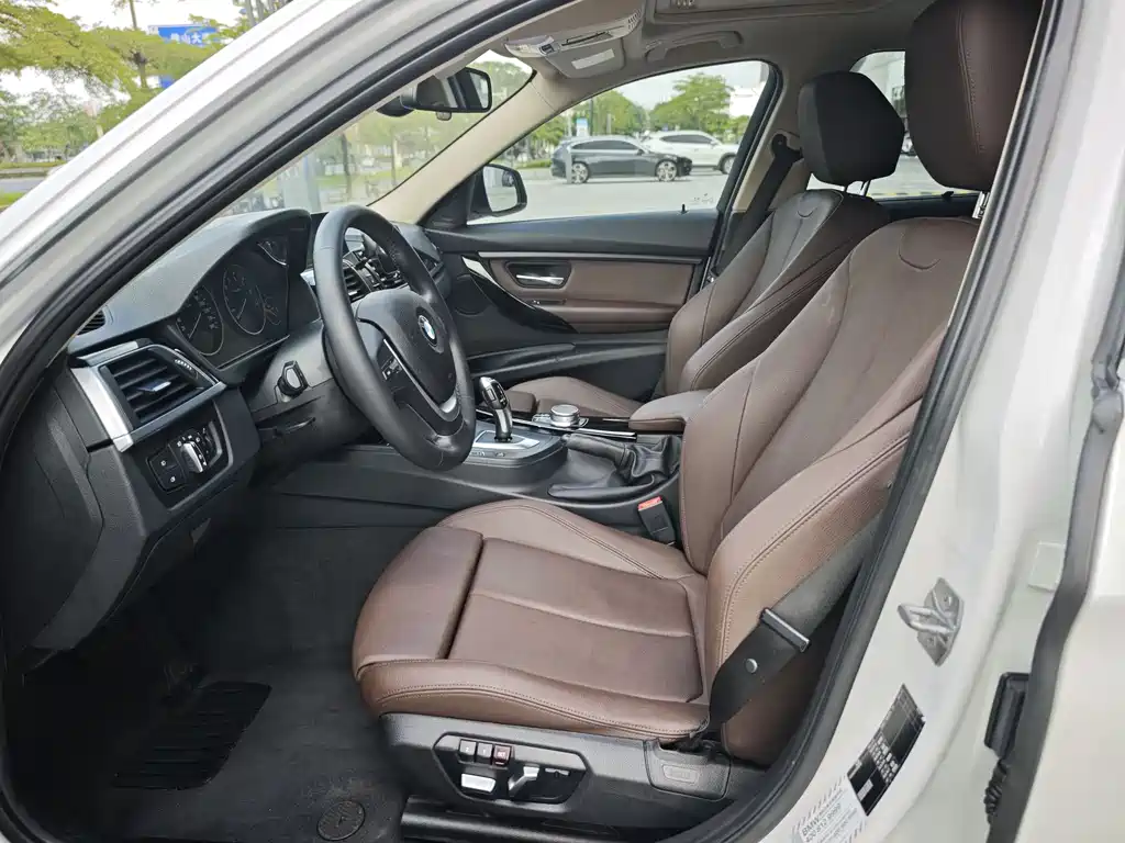 BMW 3 Series 2019