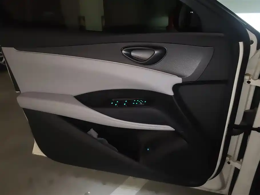 BYD Seal 06 DM-i Wagon 2025 — фото 7