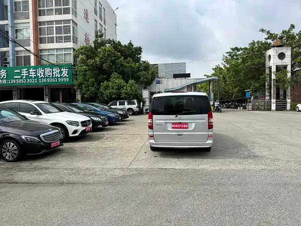 Mercedes-Benz Viano 2014