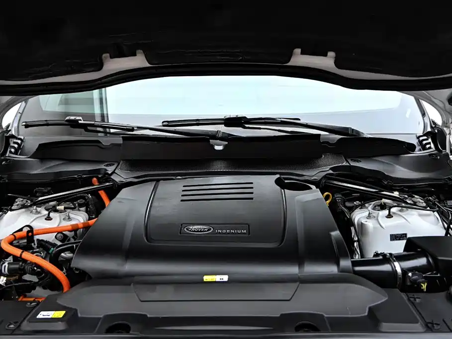 Land Rover Sport PHEV 2021 — фото 39