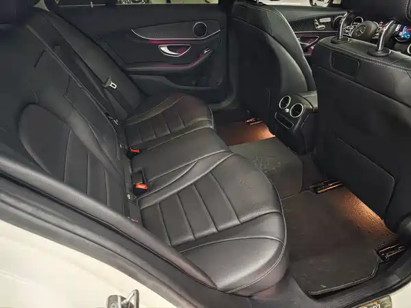 Mercedes-Benz C-Class 2019