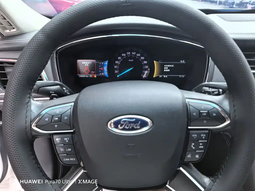 Ford Taurus 2018 — фото 11