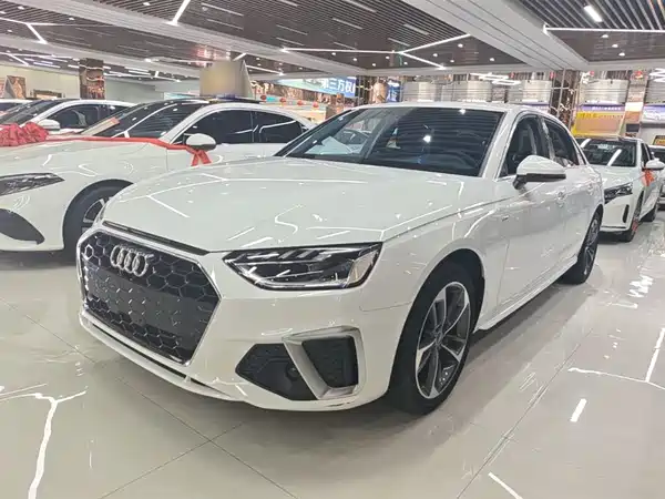 Audi A4L 2024