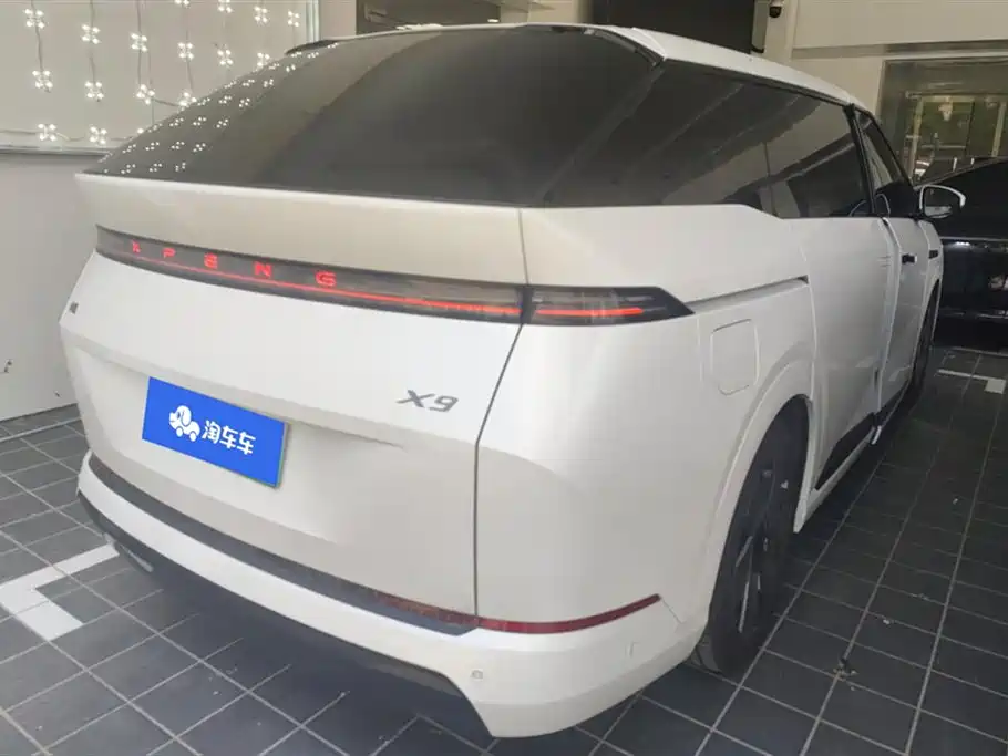 XPeng X9 2026