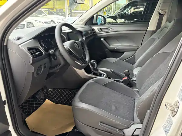 Volkswagen T-Cross 2020