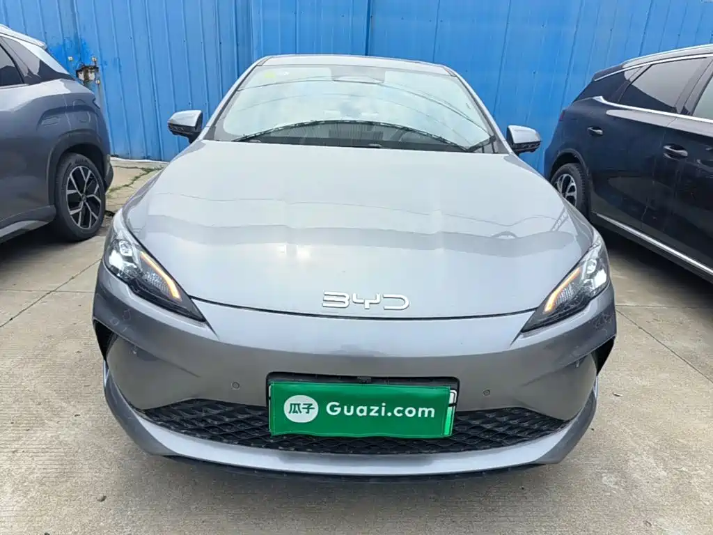 BYD Seal 05 DM-i 2025 — фото 3