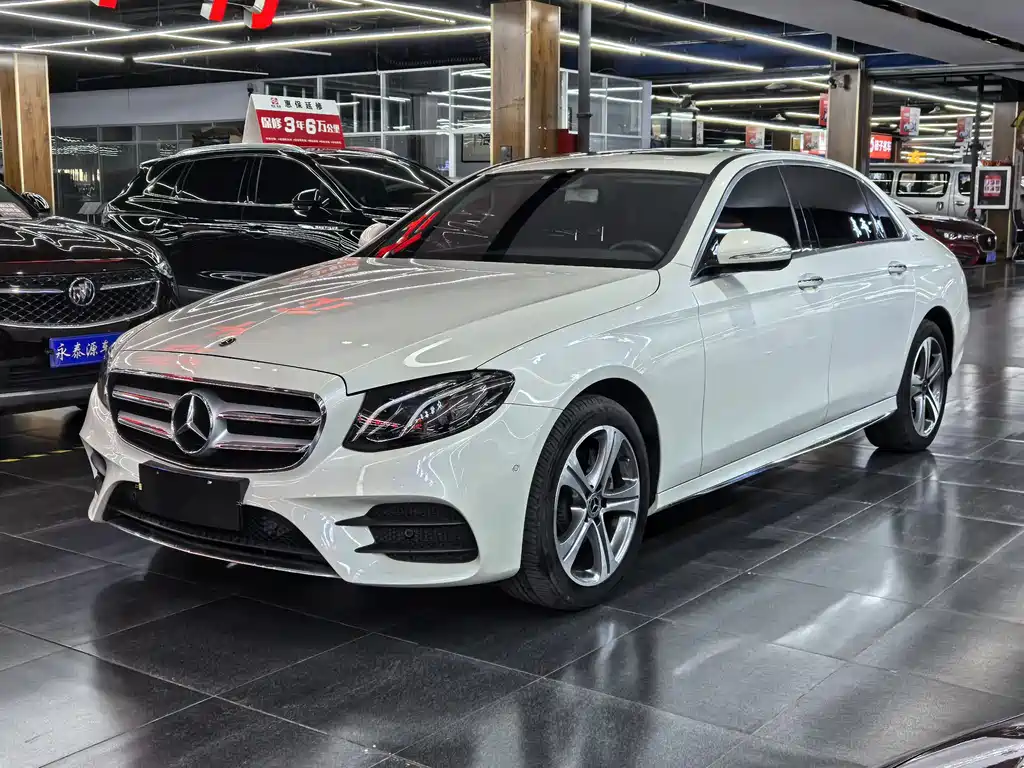 Mercedes-Benz E-Class 2019 — фото 1