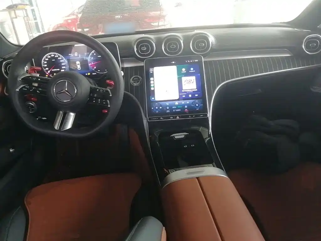 Mercedes-Benz C-Class 2023 — фото 10