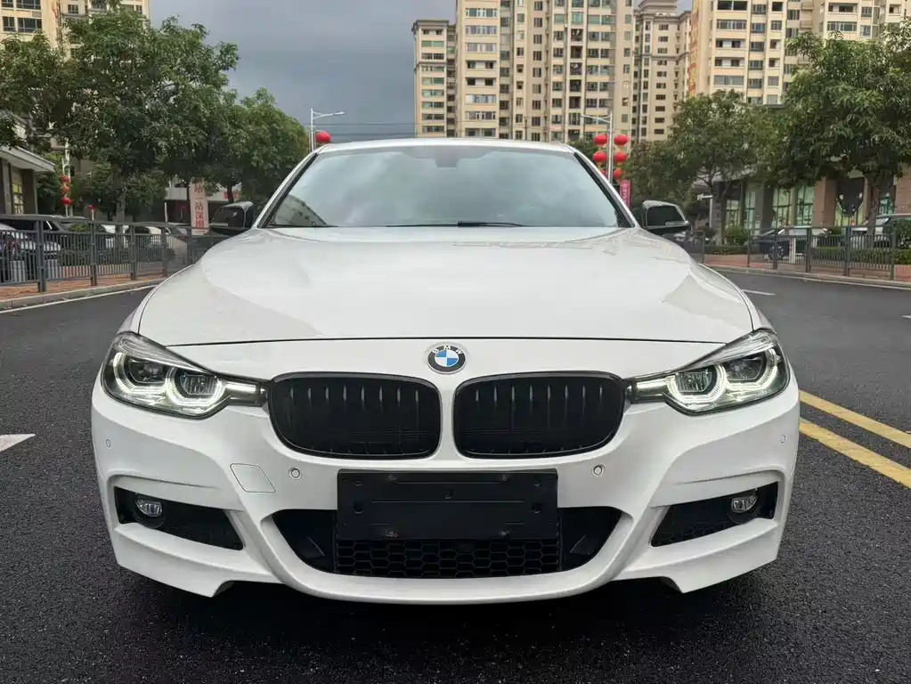 BMW 3 Series 2019 — фото 2
