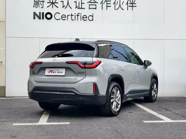 NIO ES6 2019