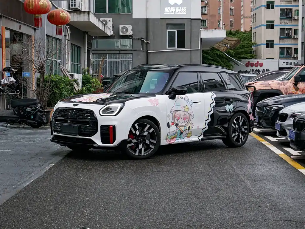 MINI JCW COUNTRYMAN 2025 — фото 1