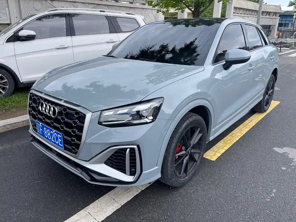 Audi Q2L 2022 — фото 3