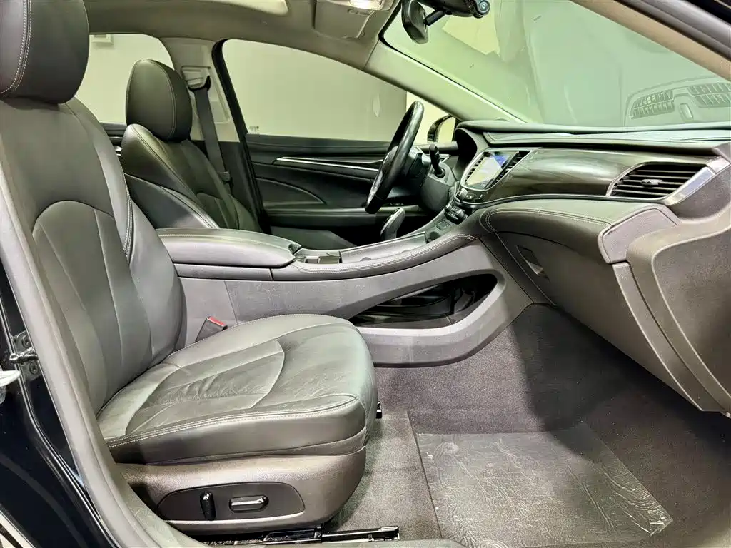 Buick LaCrosse 2021 — фото 18