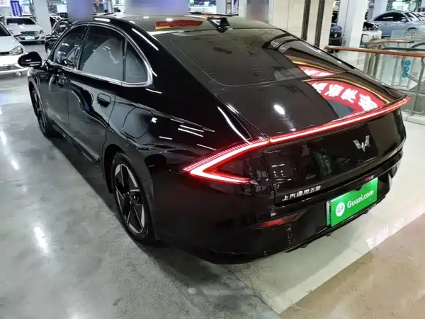 Wuling Starlight 2025