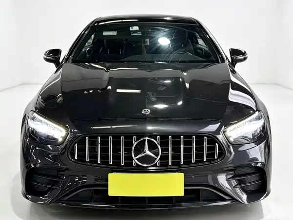 Mercedes-Benz E-Class 2021