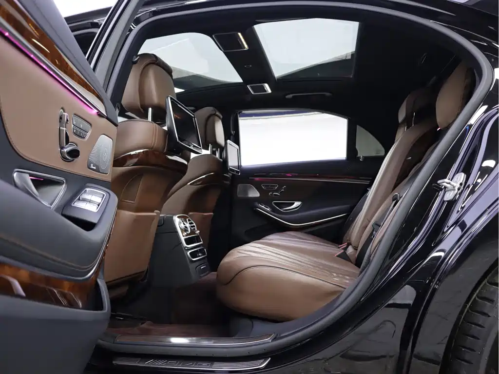 Mercedes-Benz S-Class AMG 2016 — фото 16