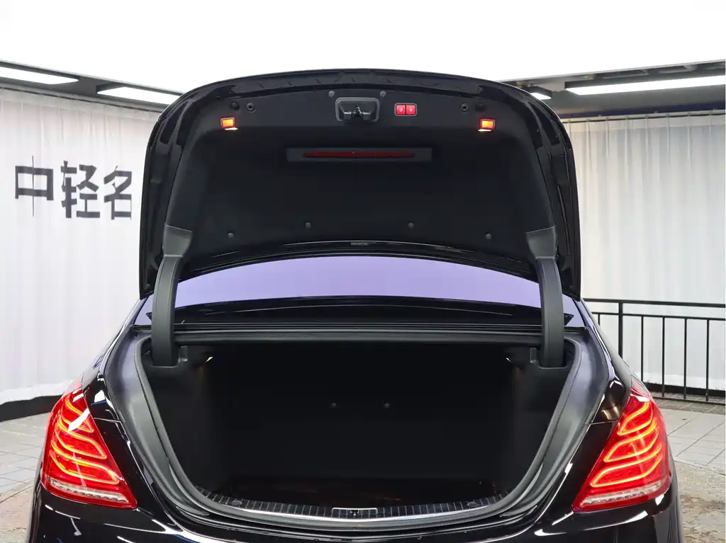Mercedes-Benz S-Class AMG 2016 — фото 27