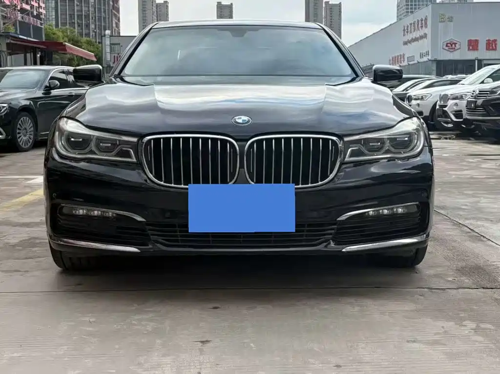BMW 7 Series 2016 — фото 2
