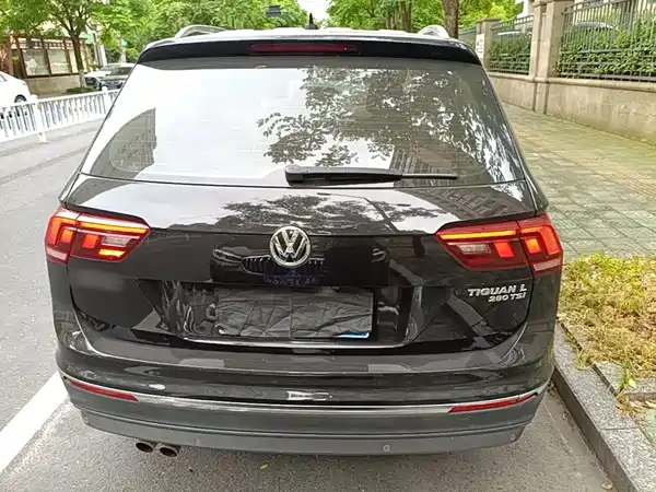 Volkswagen Tiguan L 2020