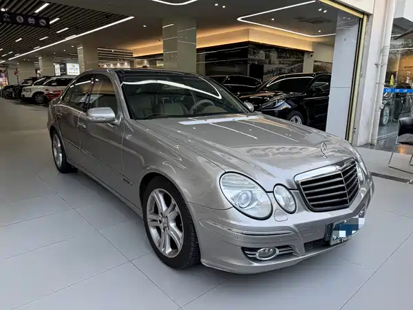 Mercedes-Benz E-Class 2008