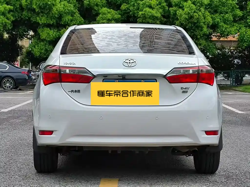 Toyota Corolla 2018 — фото 11