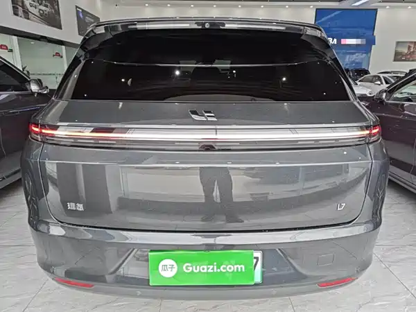 Li Auto L7 2023