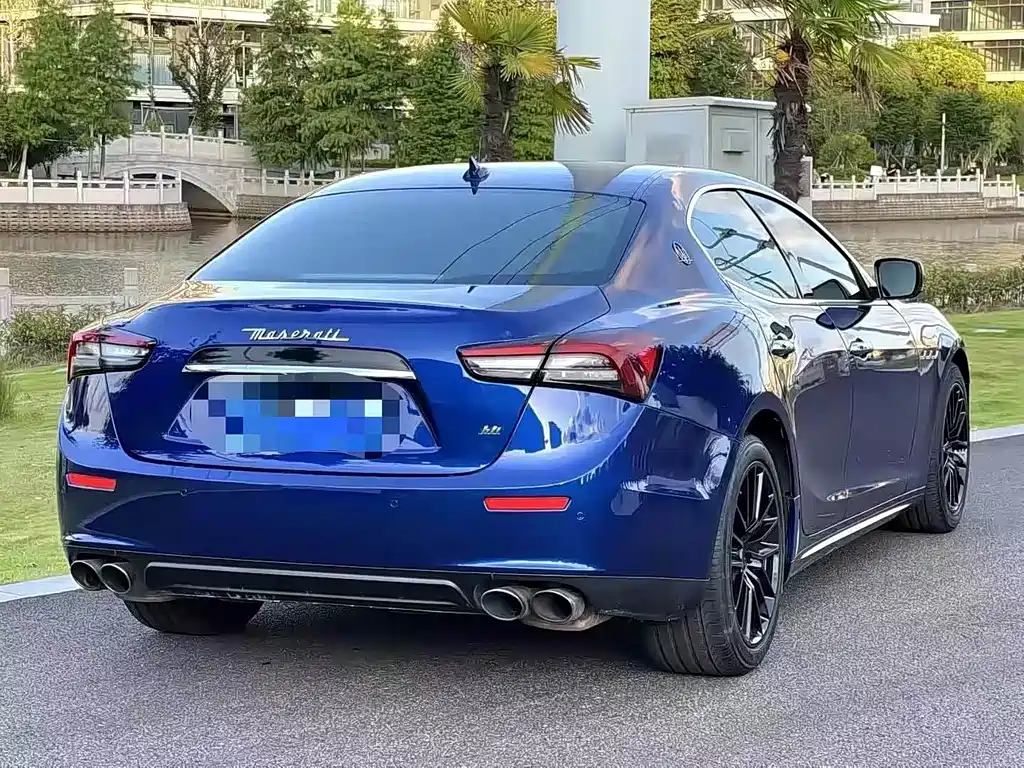 Maserati Ghibli 2017 — фото 7