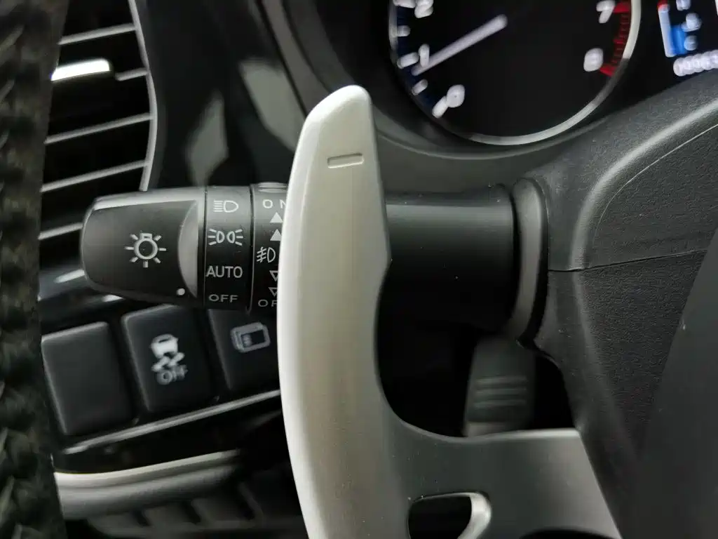 Mitsubishi Outlander 2019 — фото 21