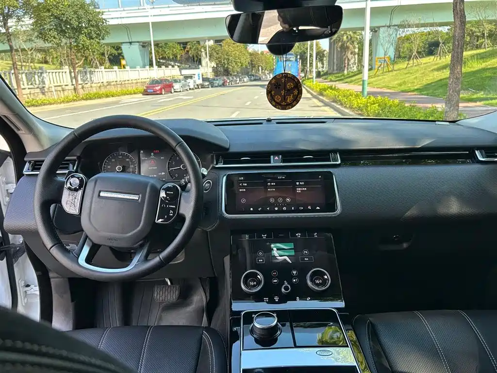 Land Rover Velar 2018