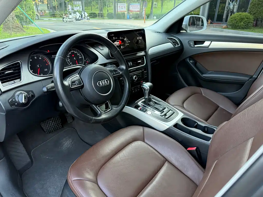 Audi A4L 2016 — фото 11