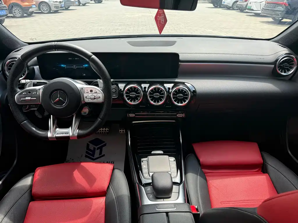 Mercedes-Benz A-Class AMG 2021 — фото 6