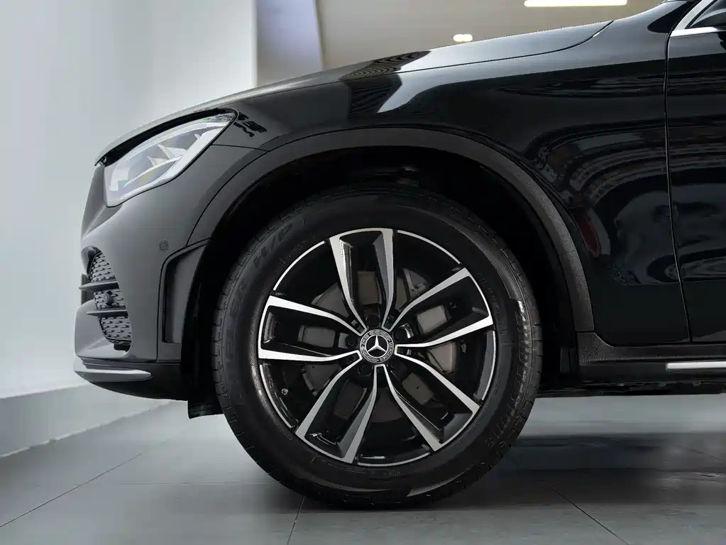 Mercedes-Benz GLC 2021 — фото 9