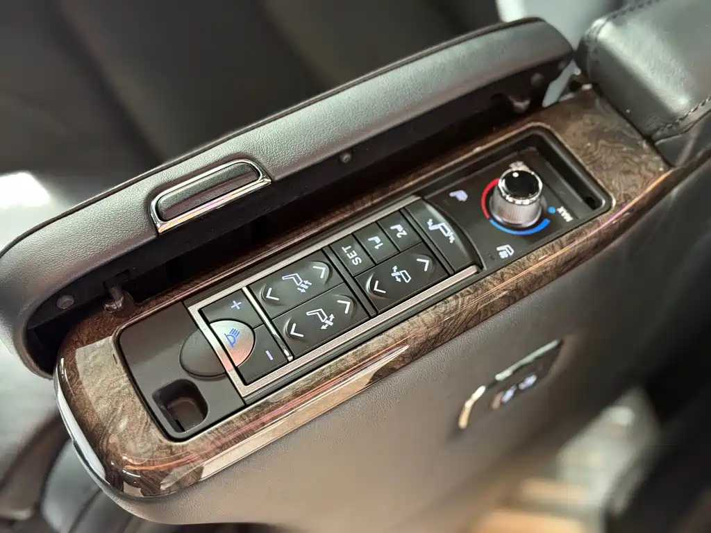 Toyota Alphard 2019 — фото 11
