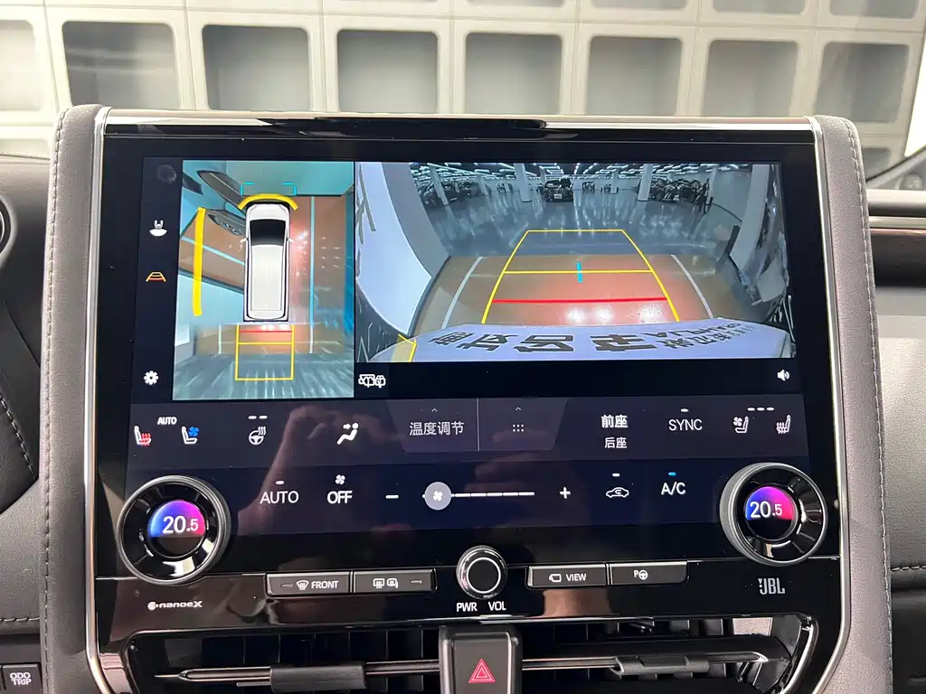 Toyota Vellfire 2025 — фото 23