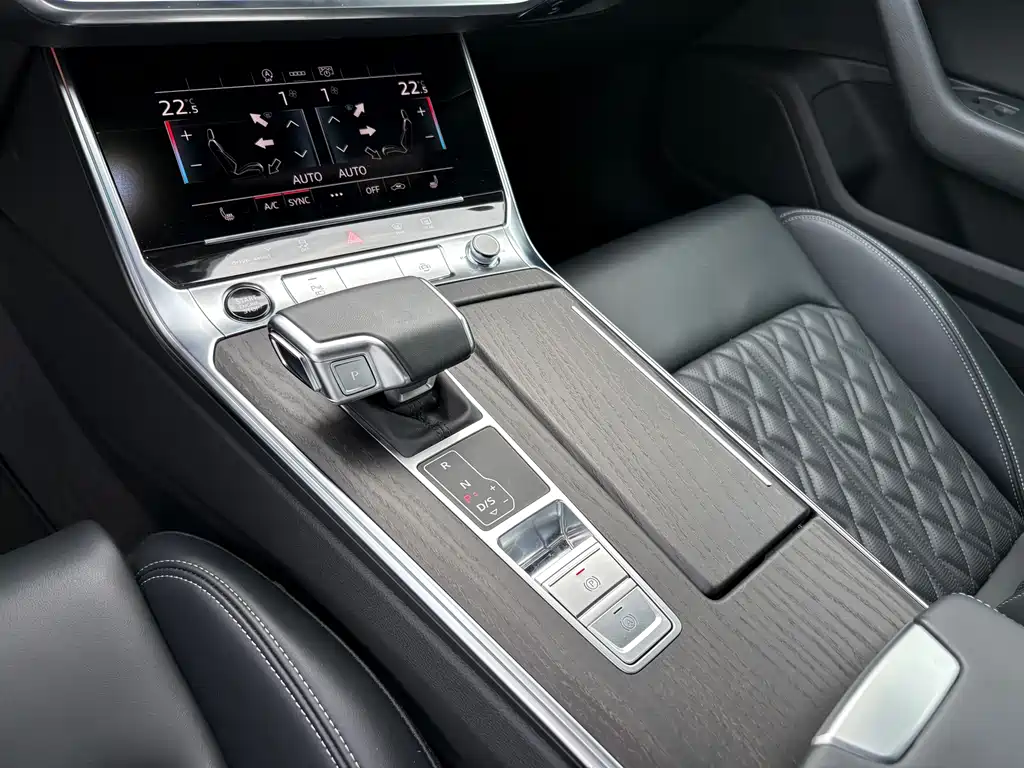 Audi A6L 2025 — фото 14