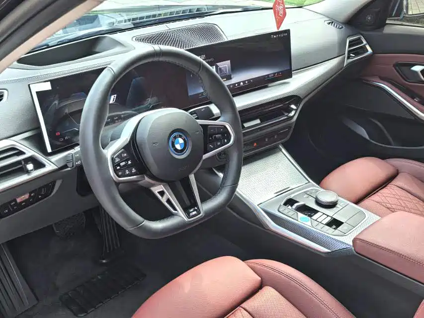 BMW i3 2024 — фото 4