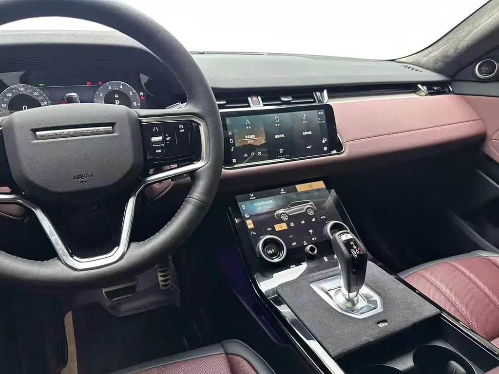 Land Rover Range Rover Evoque 2023 — фото 8